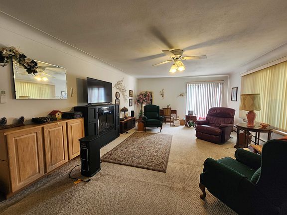 4th image of 2707 2nd St
