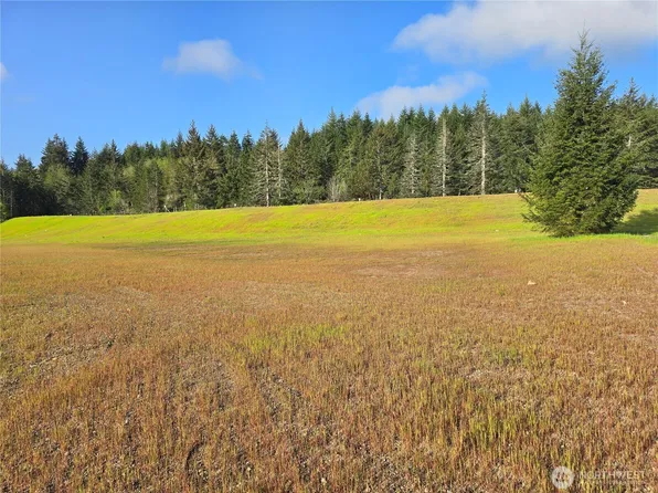 91 E Virgil Drive W, Allyn, WA 98524