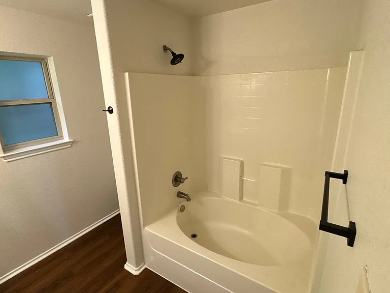 604 Tumbleweed — Photo 12