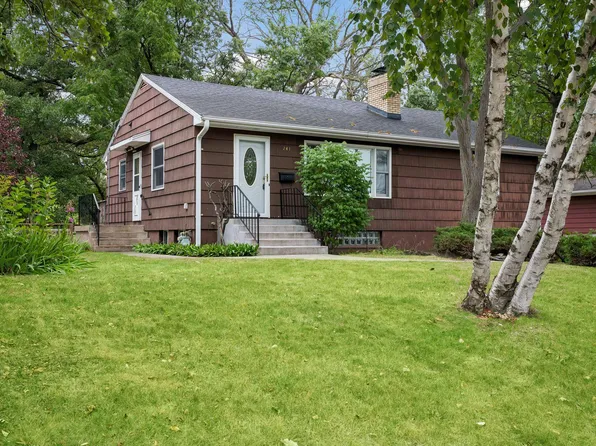 241 Van Buren Ave N, Hopkins, MN 55343
