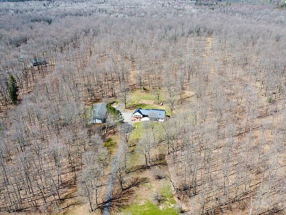 4th image of 4373 Airport Rd