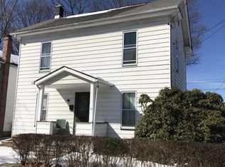 401 Avenue L, Matamoras, PA 18336