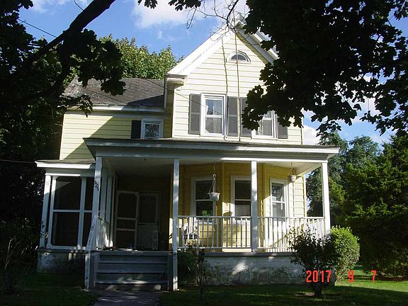 5th image of 525 Monroe Ave