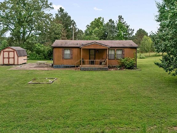 3rd image of 870 Price Rd