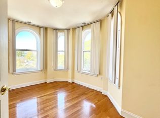 90 Westland Ave APT 401, Boston, MA 02115