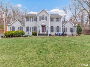 170 Whippoorwill Lane, Stratford, CT 06614