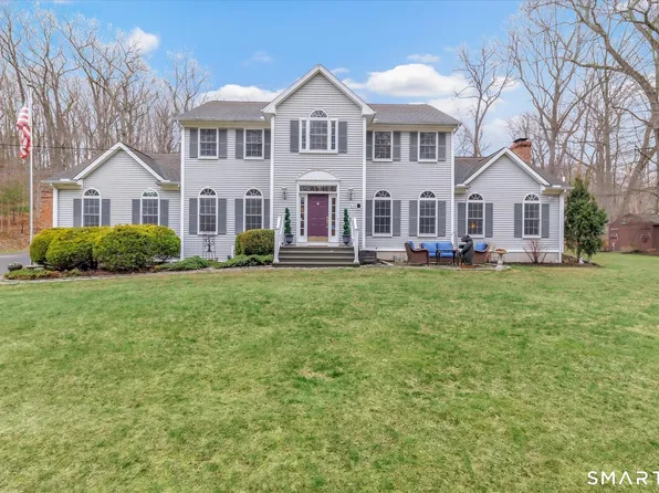 170 Whippoorwill Lane, Stratford, CT 06614