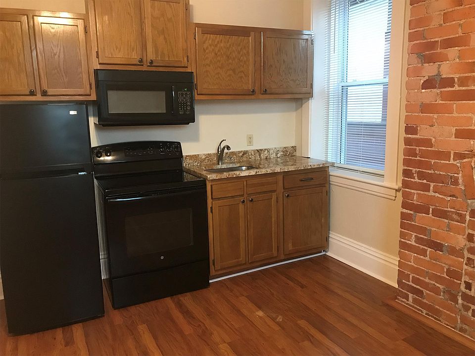 1st image of 5425 Baywood St APT 4