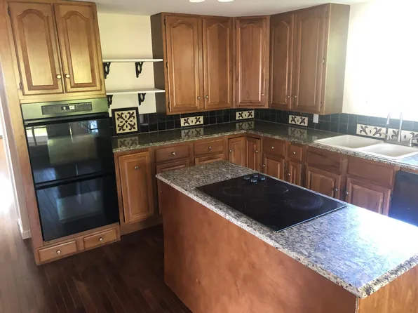 902 Phillips Ave, Knoxville, TN 37920