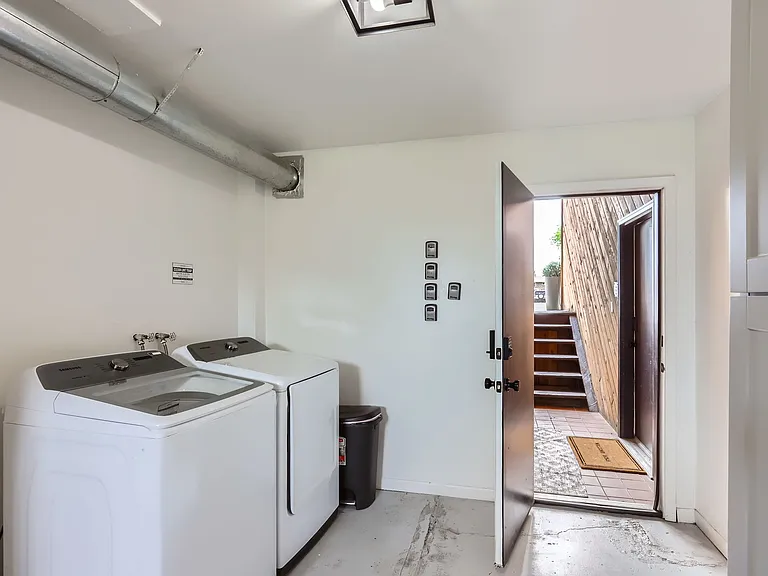 3416 Butternut Dr — Photo 11