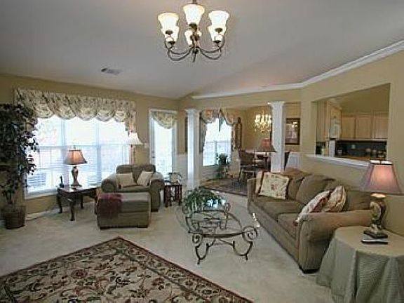 2nd image of 1082 Pecan Grove Pl