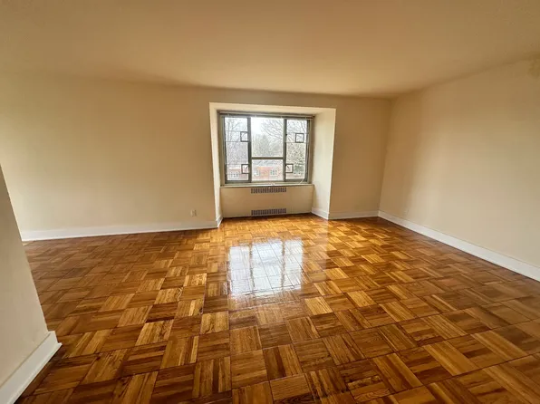 196-14 69th Avenue image 6 of 6