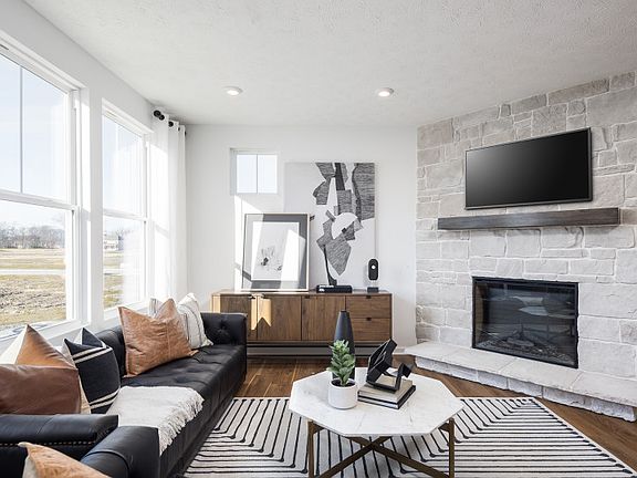 Cozy Gathering Room
