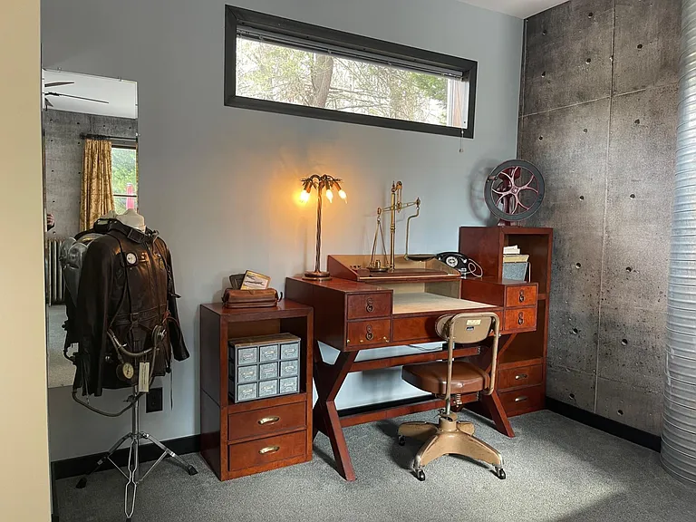 Steampunk Suite Leather Desk & Drawers with Jet Pak!
