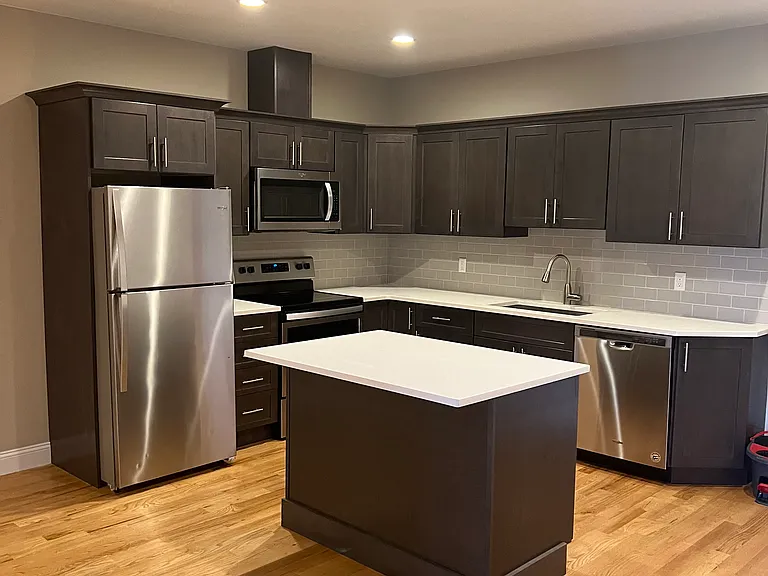 14 Church St #2B — Photo 1