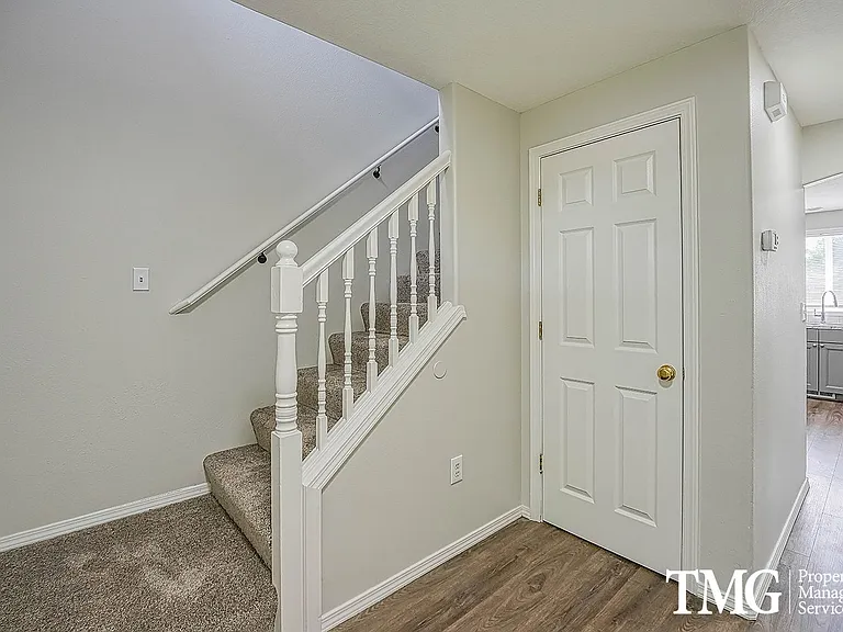 17015 NE 31st Way — Photo 30