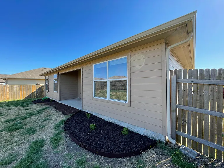 136 Voss — Photo 31