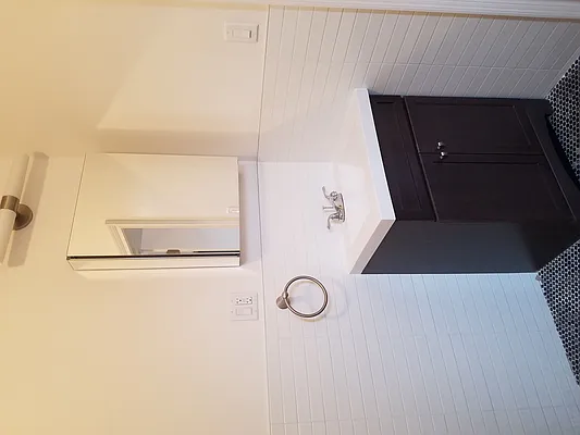 Rented by OGI Management | media 46