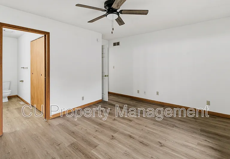 3304 Halifax Dr — Photo 18