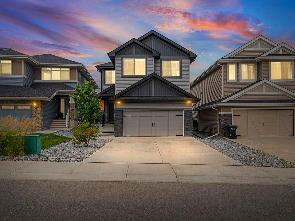 1st image of 325 Annandale Cres