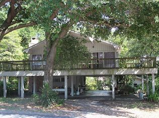 210 Lakeside Dr, Trinity, TX 75862