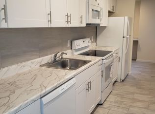 514 Scott St, Stroudsburg, PA 18360