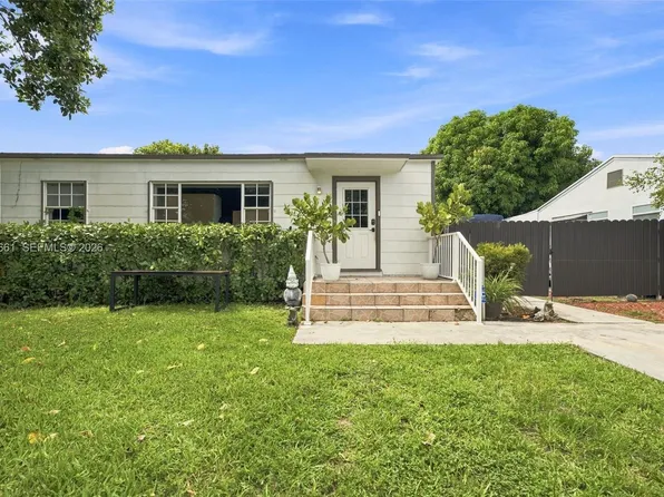240 Carlisle Dr, Miami Springs, FL 33166