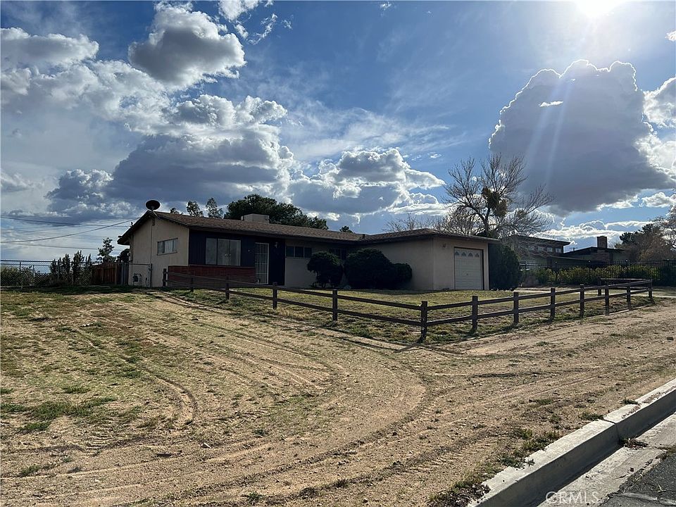 1st image of 16279 Cabrillo Dr