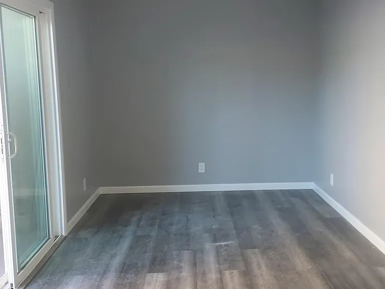 716 Northfield Dr #B — Photo 3