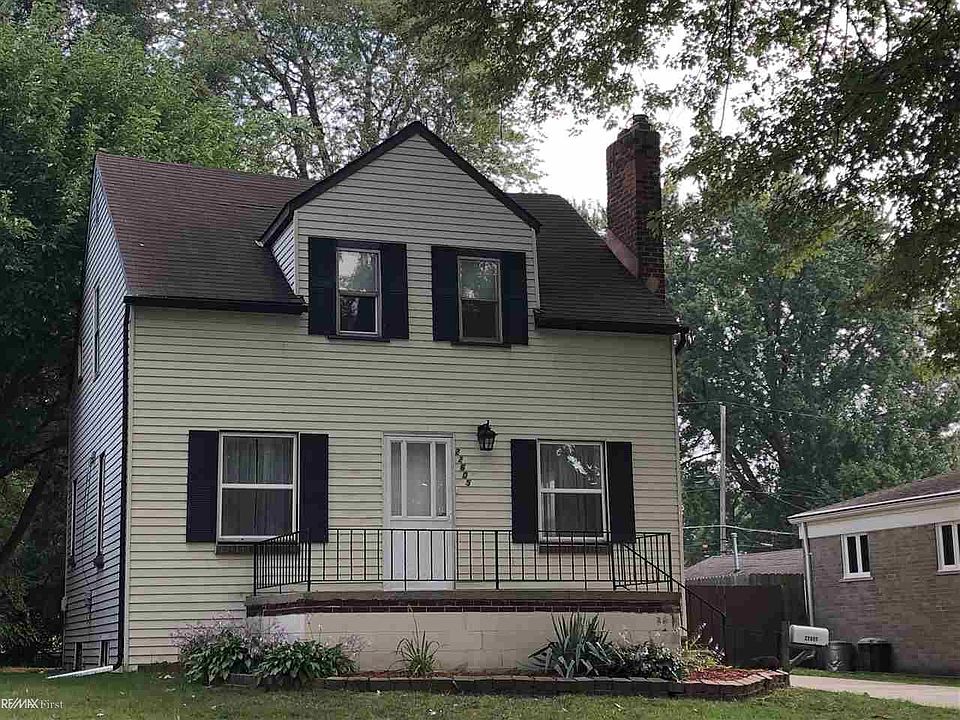 1st image of 22605 Euclid St