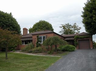67 Showers Ln, Martinsburg, WV 25403