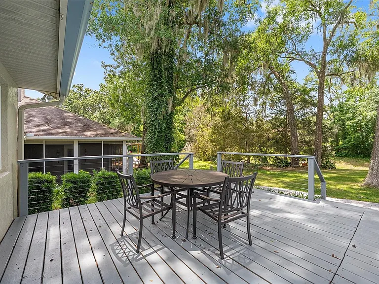 8140 NW 48th Ln — Photo 42