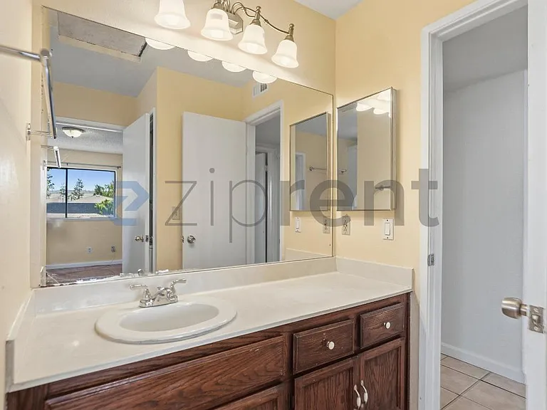 3272 Shadow Park Pl — Photo 16