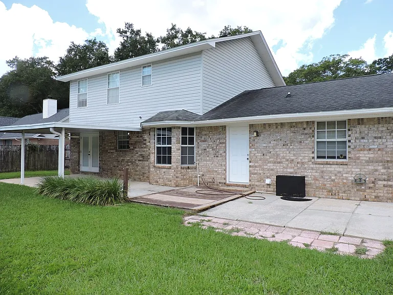 8512 Belle Meadow Blvd — Photo 36