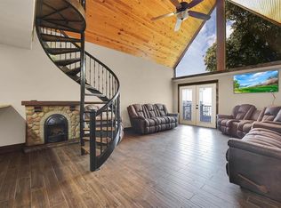 23 Hicks Mountain Rd, Lone Wolf, OK 73655