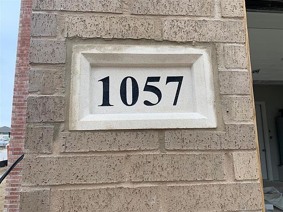 2nd image of 1057 Maverick Dr #10