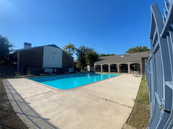 3900 Woodchase Dr APT 50, Houston, TX 77042