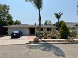 181 Kanan Rd #101, Oak Park, CA 91377