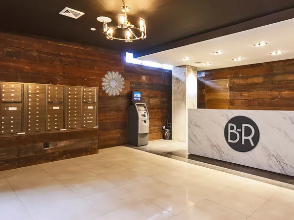 833 Monroe Street image 14 of 20