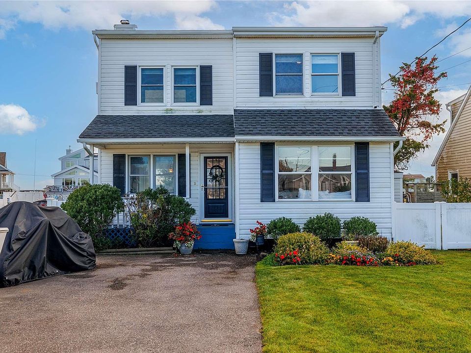 1st image of 44 Lyndale Court