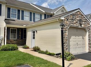 572 E Wood Duck Dr, Manheim, PA 17545