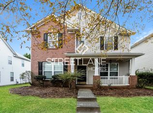 6114 Colonial Garden Dr, Huntersville, NC 28078