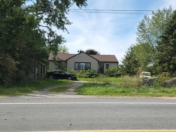 6289 Whitmore Lake Rd, Whitmore Lake, MI 48189