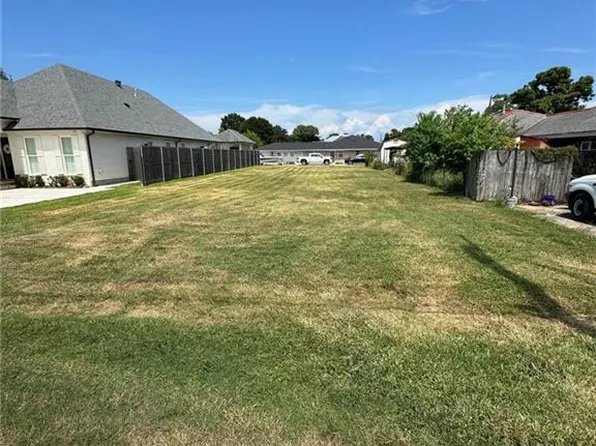 1703 Nero St, Metairie, LA 70005