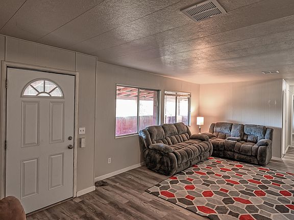 3rd image of 14329 Moss Dr