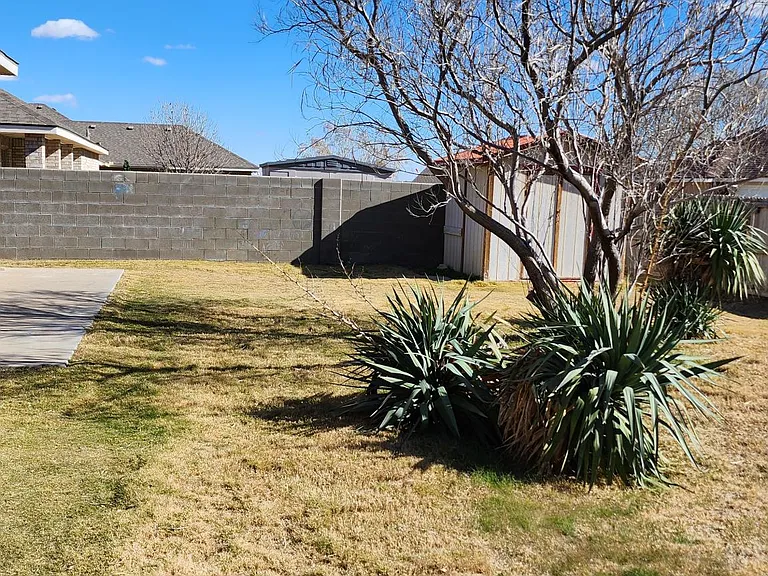 7018 Robbie Rd — Photo 29