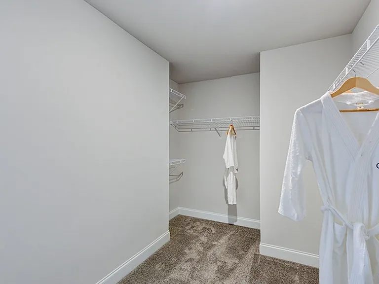 1100 Sun Springs Rd — Photo 29