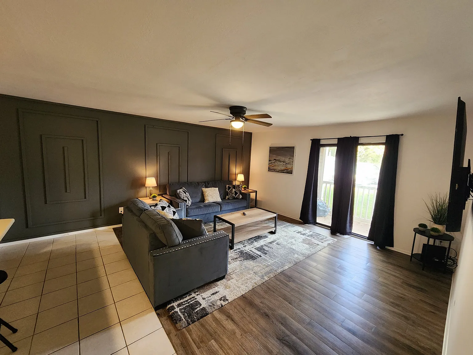 1 bed, 1 bath Condo Near Mid City Huntsville — Photo 3
