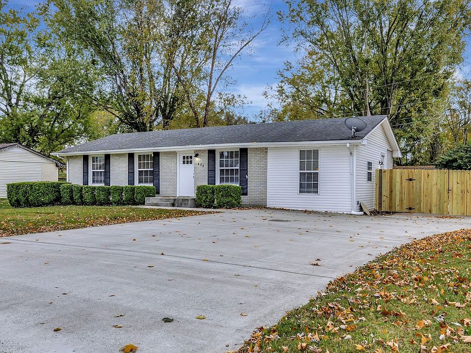 1st image of 434 Faye Dr
