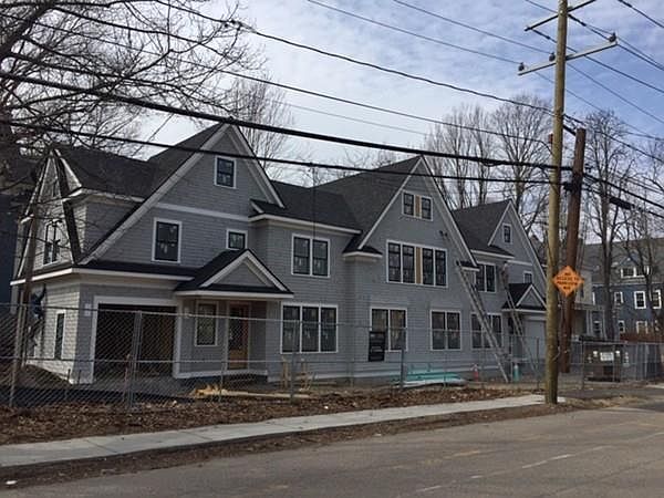 2nd image of 73 Harvard St #73